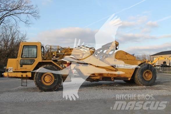 CAT 615C II Skrejpry