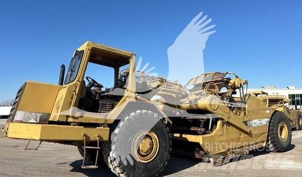 CAT 615C II Skrejpry