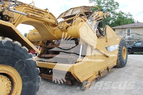 CAT 615C II Skrejpry