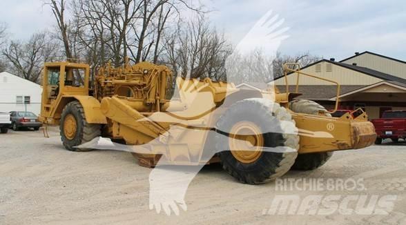CAT 621F Skrejpry