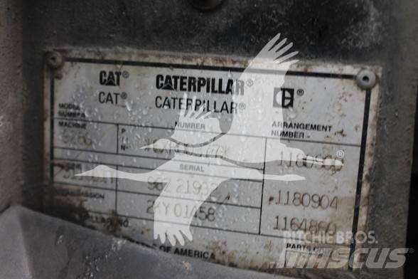 CAT 928G Kolové nakladače