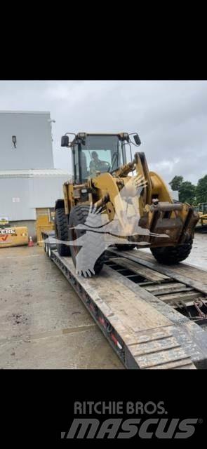 CAT 928G Kolové nakladače
