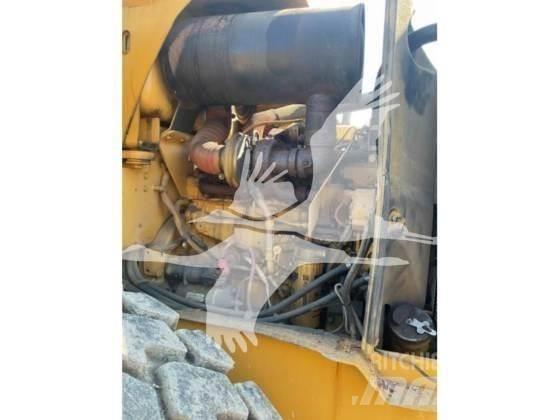 CAT 938G II Kolové nakladače
