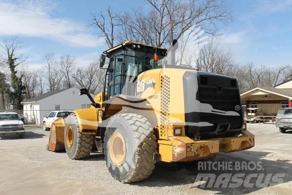 CAT 950M Kolové nakladače