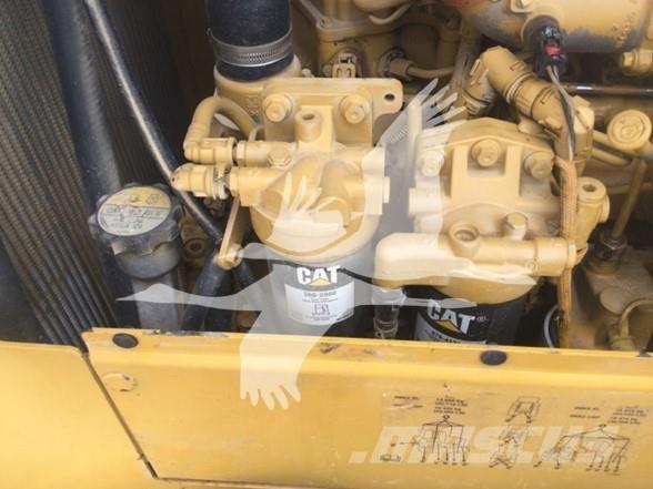 CAT D6K2 LGP Pásové dozery