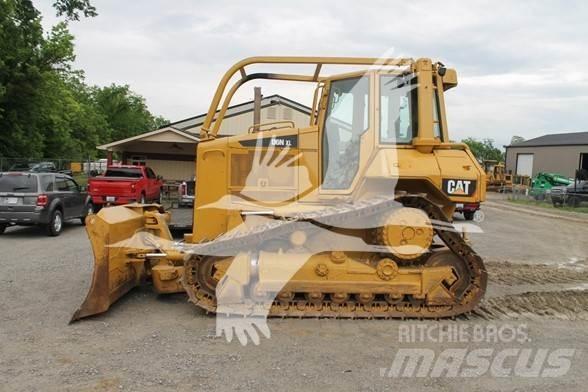 CAT D6N XL Pásové dozery