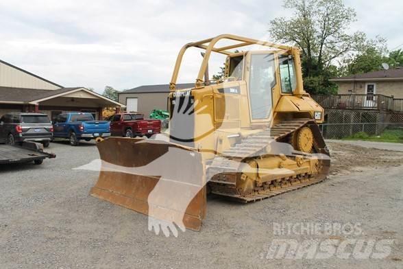 CAT D6N XL Pásové dozery