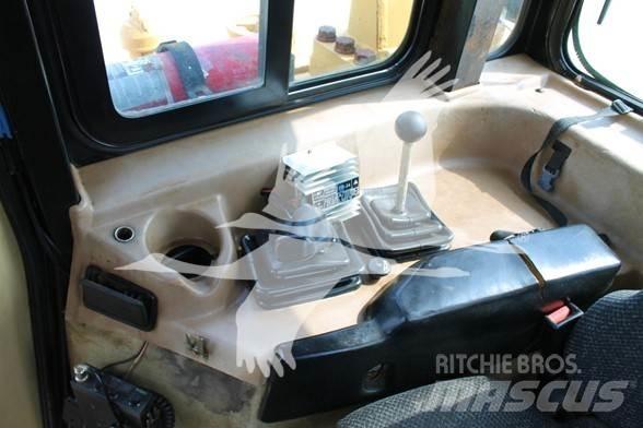 CAT D6R Pásové dozery