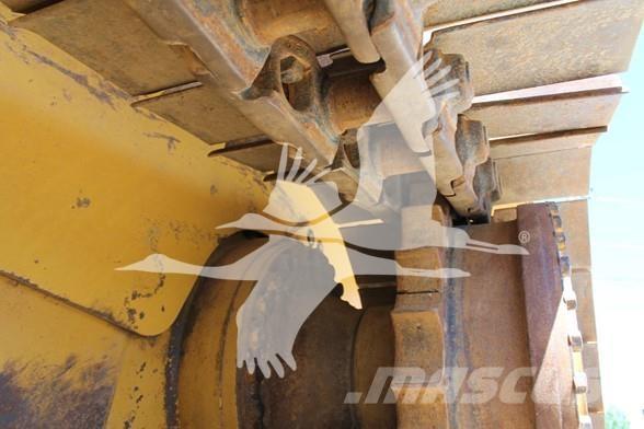 CAT D6R XW II Pásové dozery