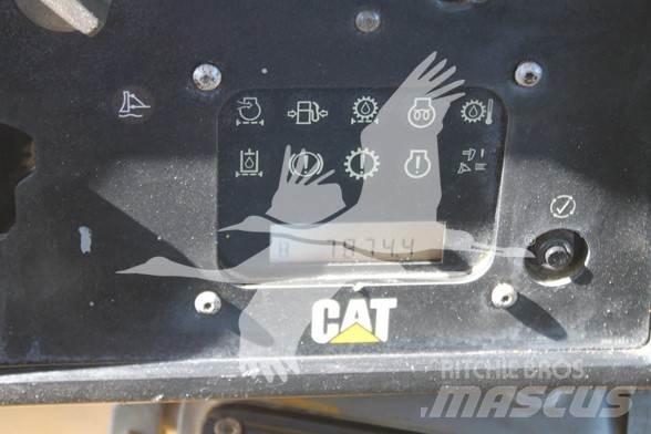 CAT D6T XL Pásové dozery