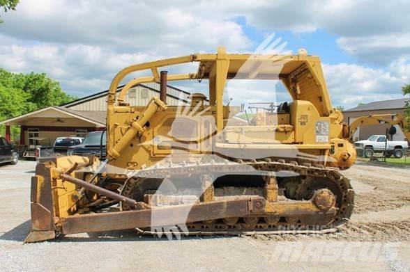 CAT D7F Pásové dozery