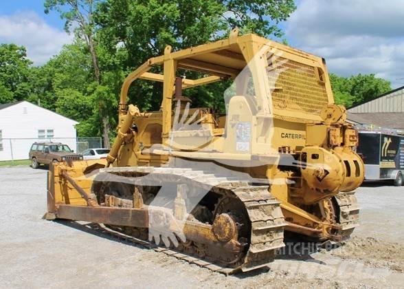 CAT D7F Pásové dozery