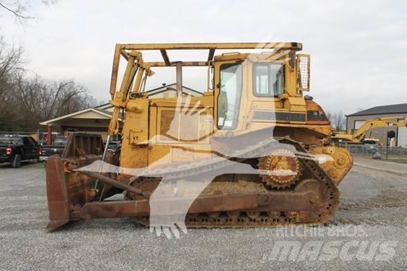CAT D7H Pásové dozery