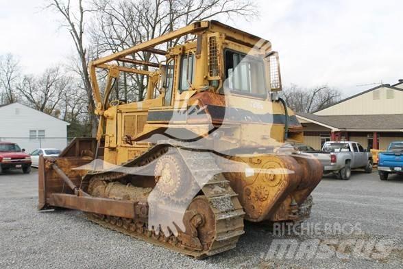 CAT D7H Pásové dozery
