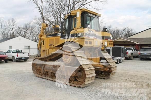 CAT D8R Pásové dozery