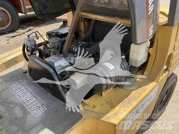CAT GP25 Dieselové vozíky