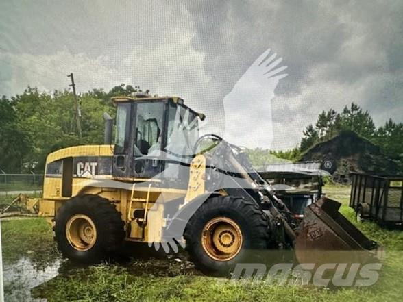 CAT IT28G Kolové nakladače