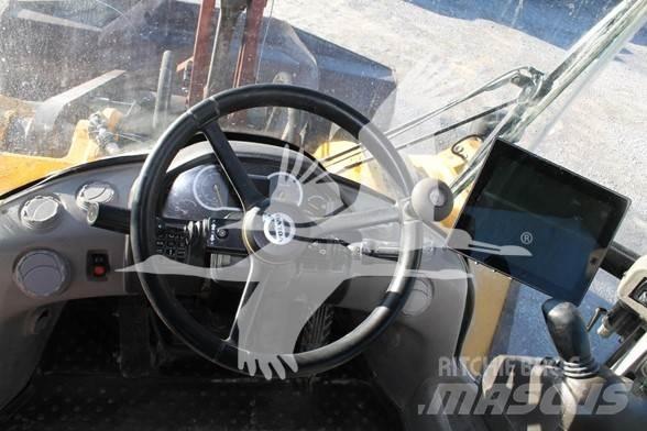 Volvo L220H Kolové nakladače