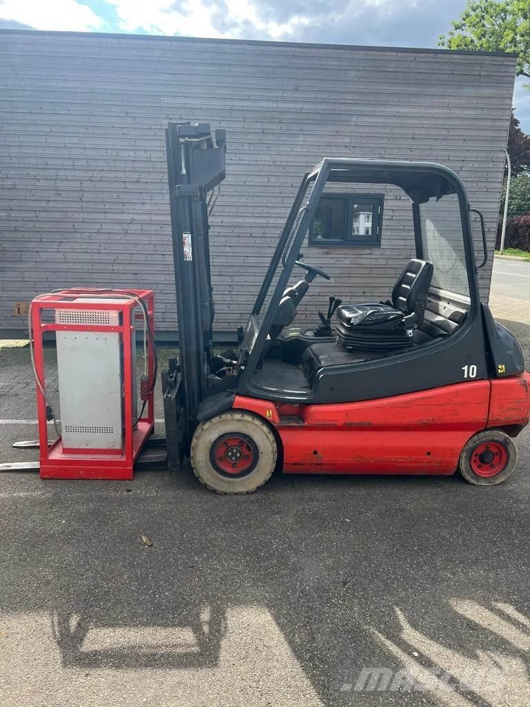 Linde E30-01 Akumulátorové vozíky