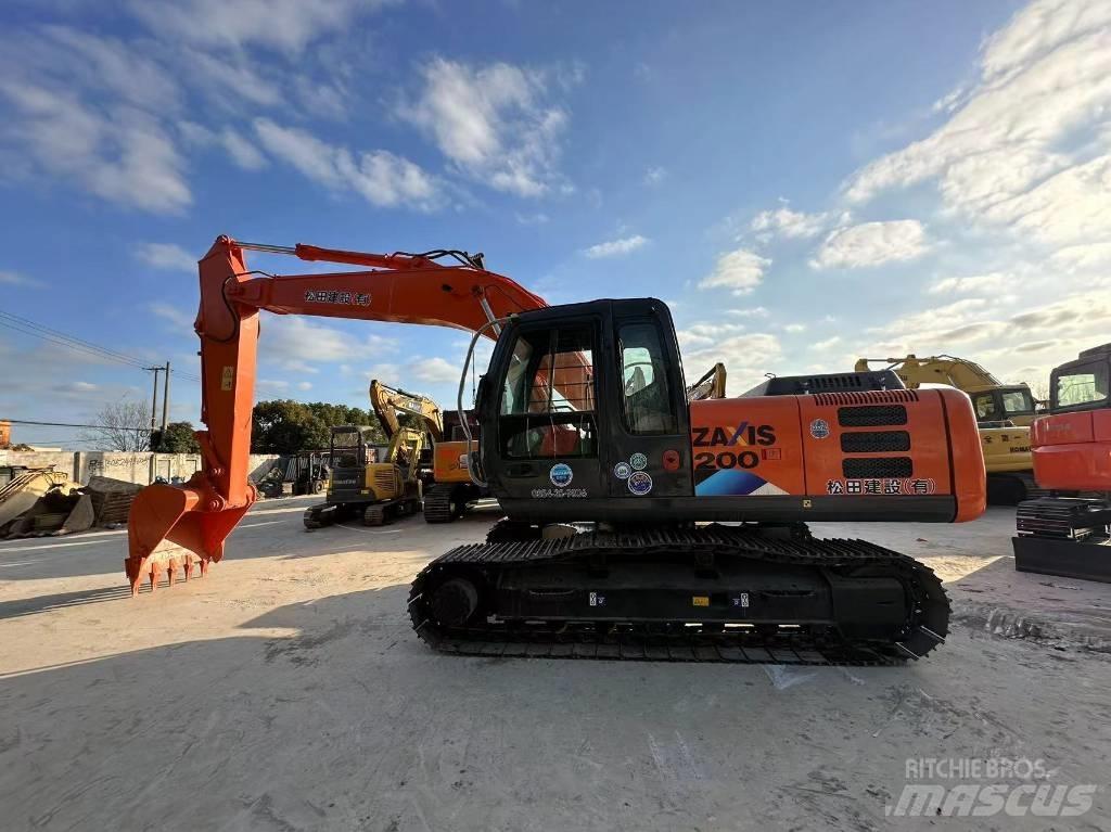 Hitachi ZX 200 Mini rýpadla < 7t