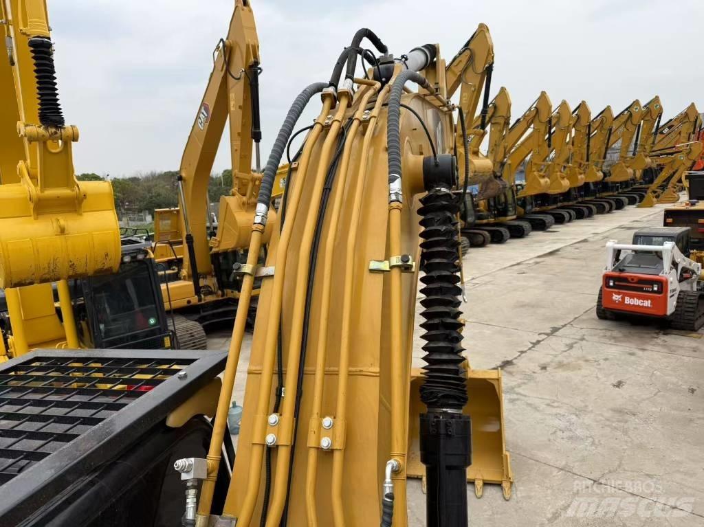 CAT 326D2 Midi rýpadla 7t - 12t