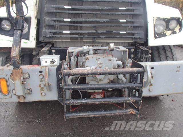 Freightliner 114 SD Stavebnictví - ostatní