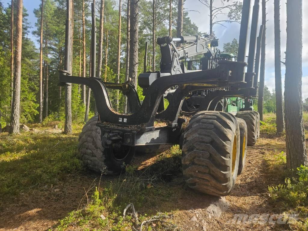John Deere 1510G Vyvážecí traktory