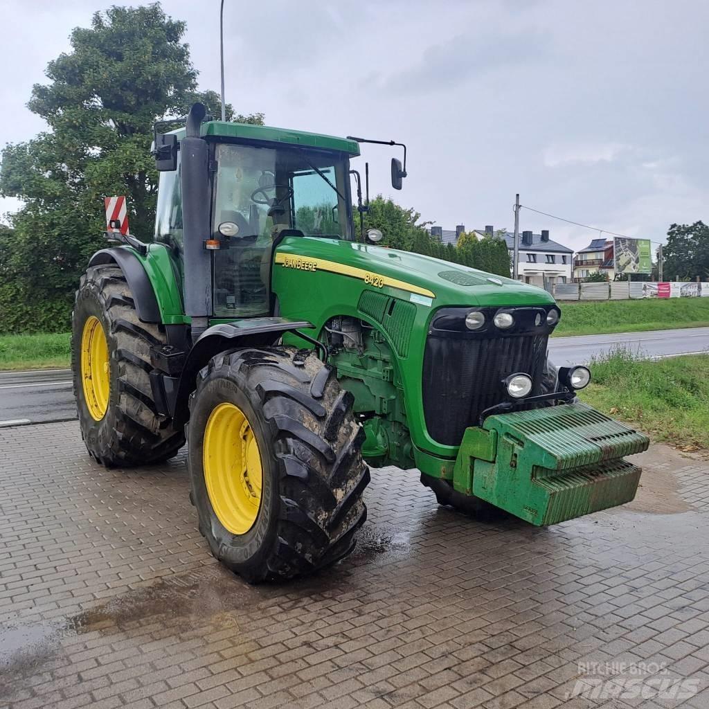 John Deere 8420 Traktory