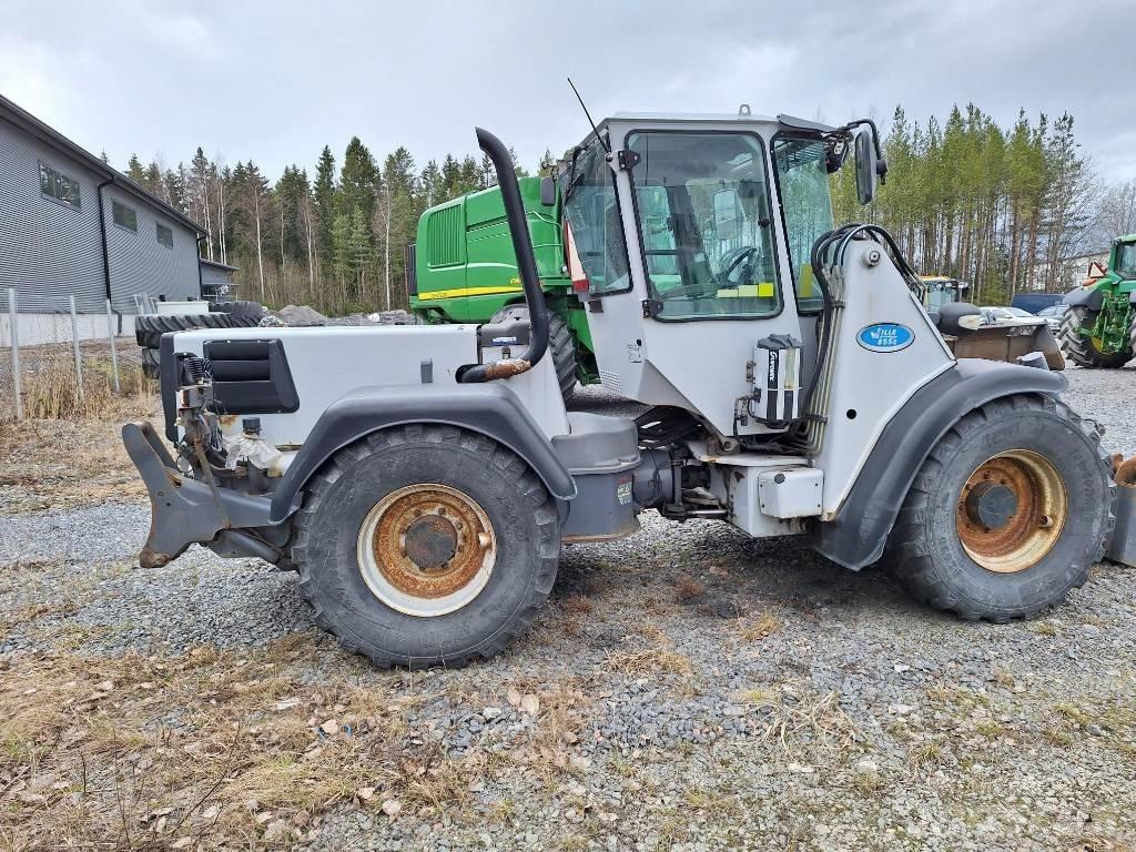 Wille 855c Kompaktní traktory