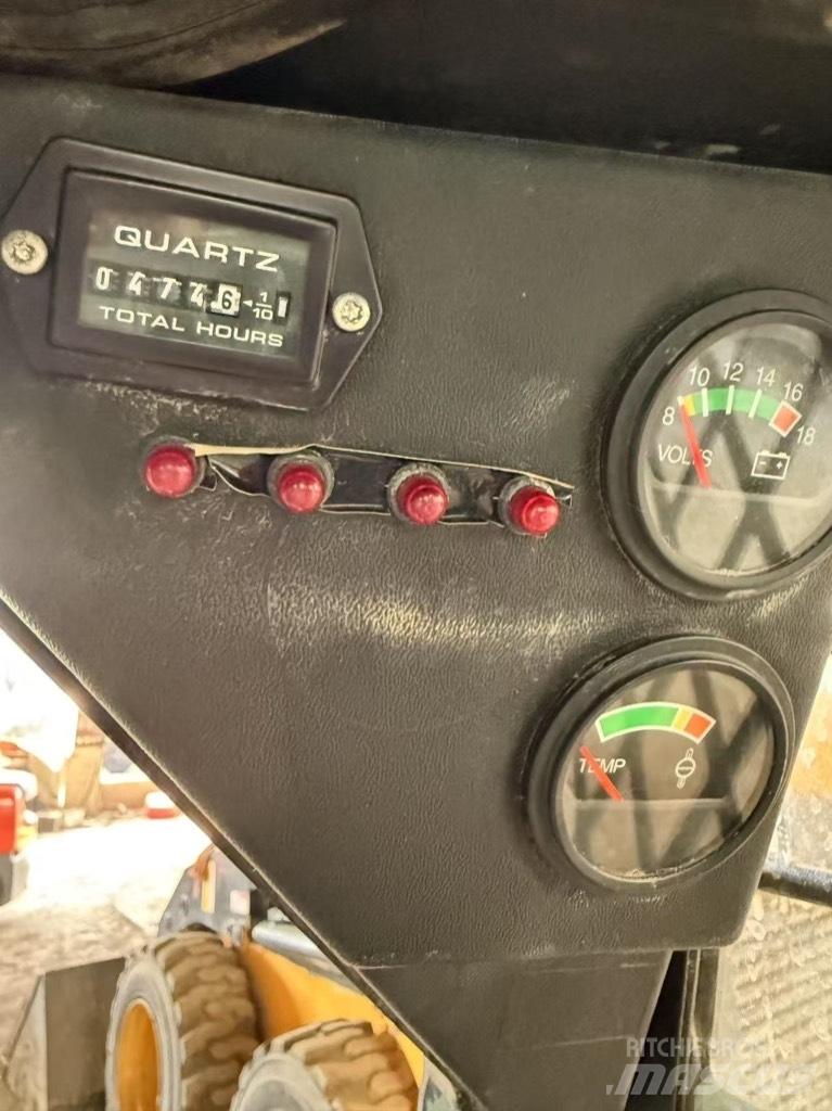Bobcat S 70 Smykem řízené nakladače