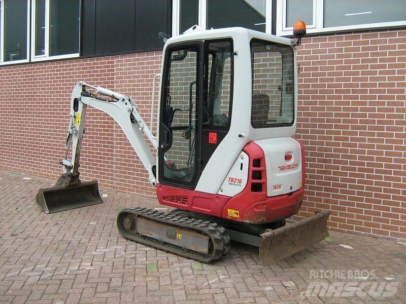 Takeuchi TB216 Mini rýpadla < 7t