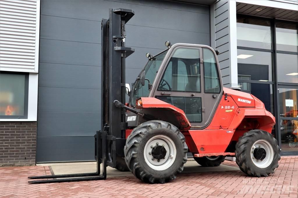 Manitou M 26.4 Terénní vysokozdvižné vozíky