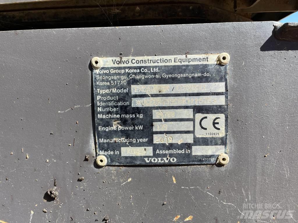 Volvo ECR 235 Pásová rýpadla