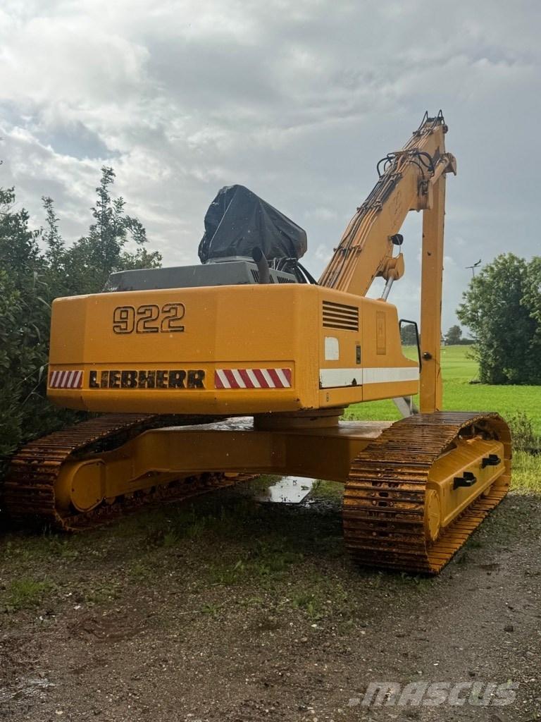 Liebherr 922 Stroje pro manipulaci s odpadem