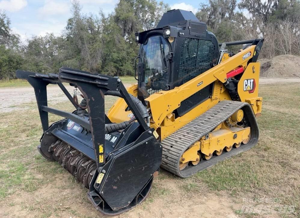 CAT 299D3XE Smykem řízené nakladače