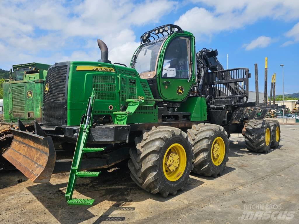John Deere 1910G Vyvážecí traktory