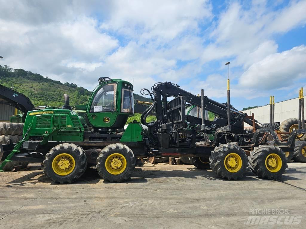 John Deere 1910G Vyvážecí traktory