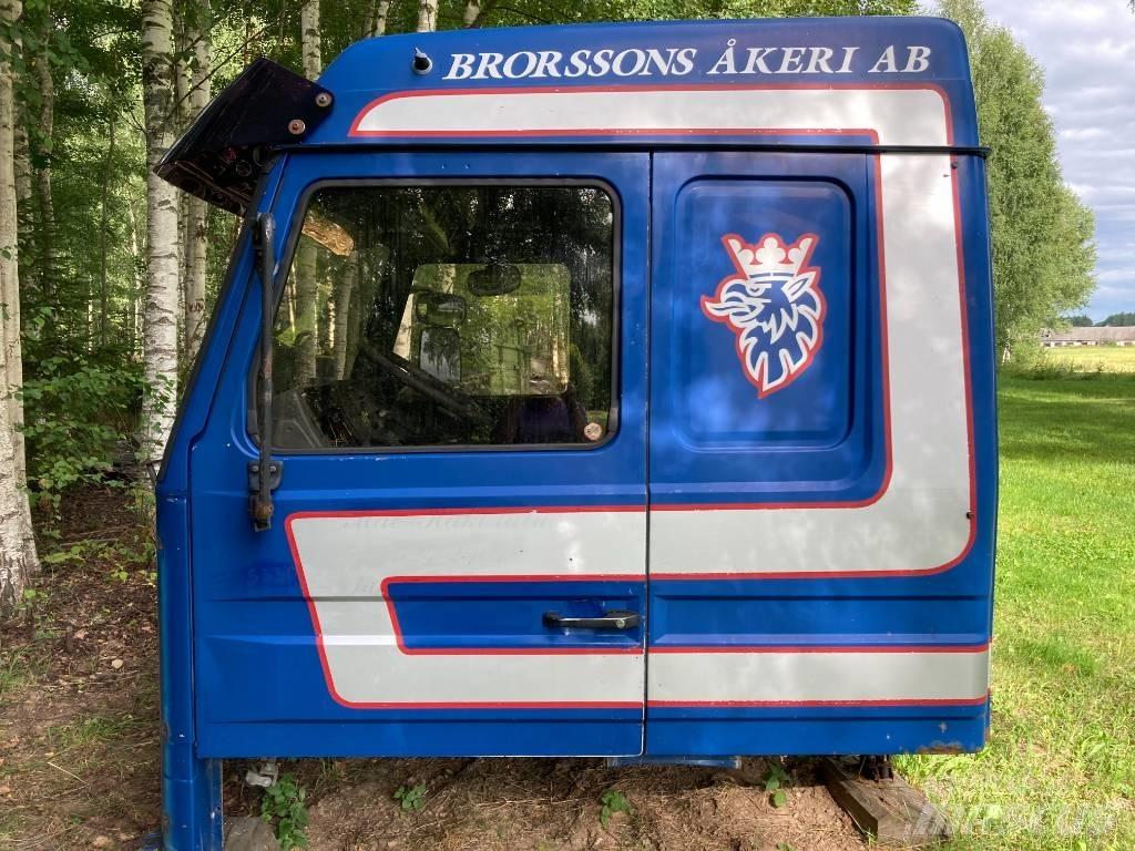 Scania 143 H Kabiny a interiér
