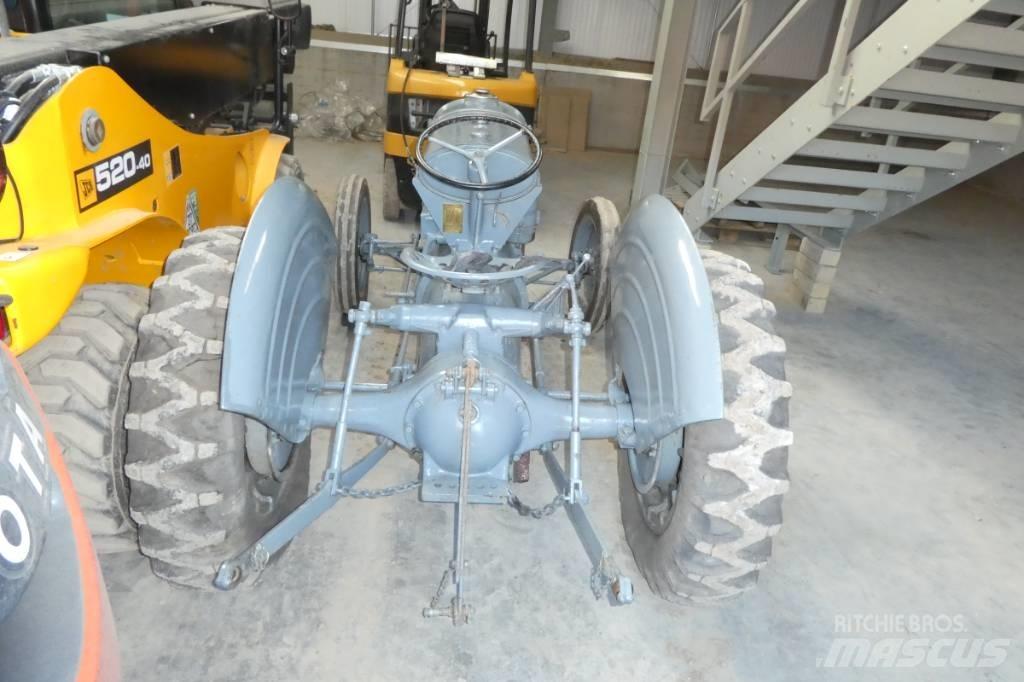 Ferguson type a Traktory