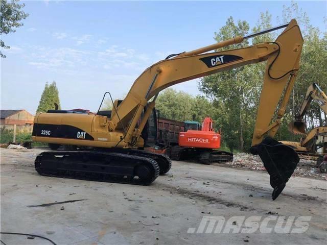 CAT 325 Pásová rýpadla