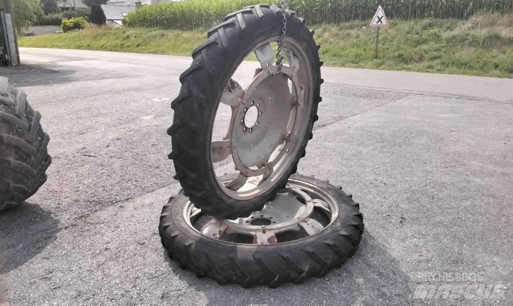 Michelin 8.3R44 Pneumatiky, kola a ráfky