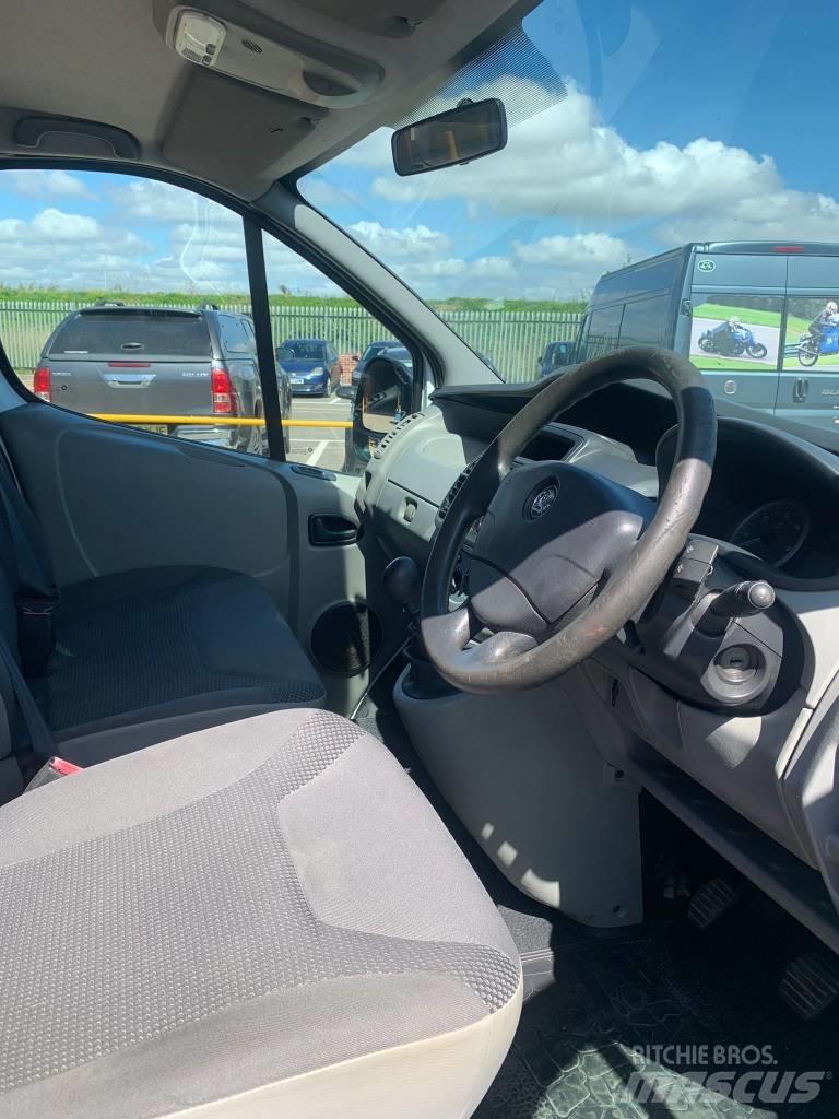 Vauxhall Vivaro Další
