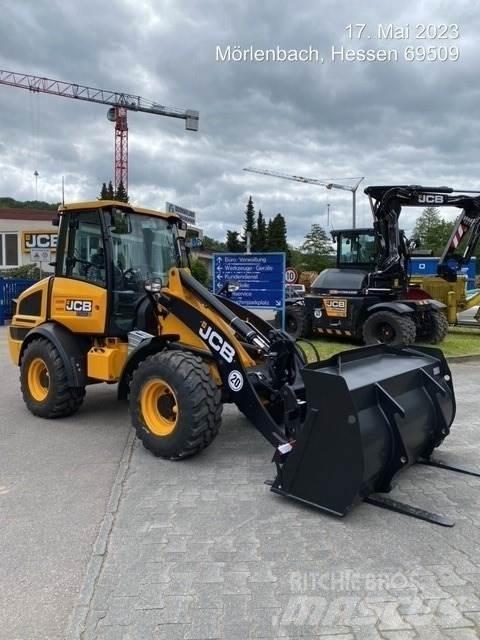 JCB 409 Kolové nakladače