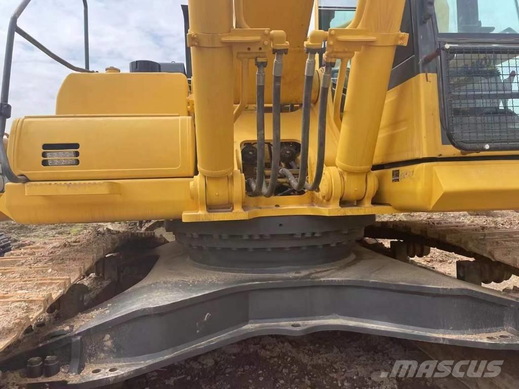 Komatsu PC 450-8 Pásová rýpadla