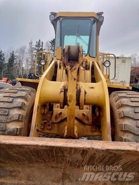 CAT 950 B Kolové nakladače