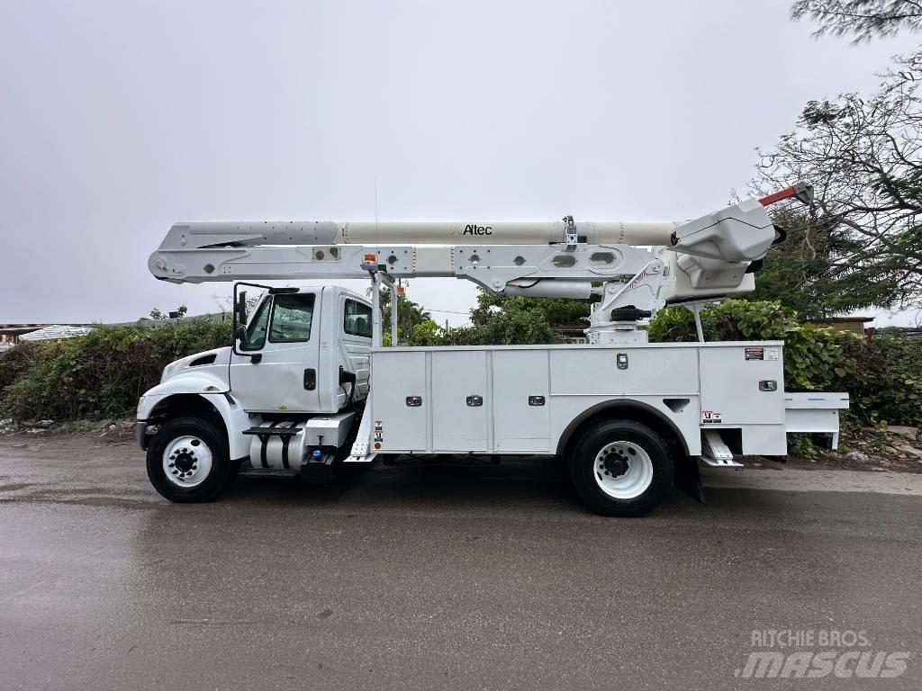 International 4300 Autoplošiny