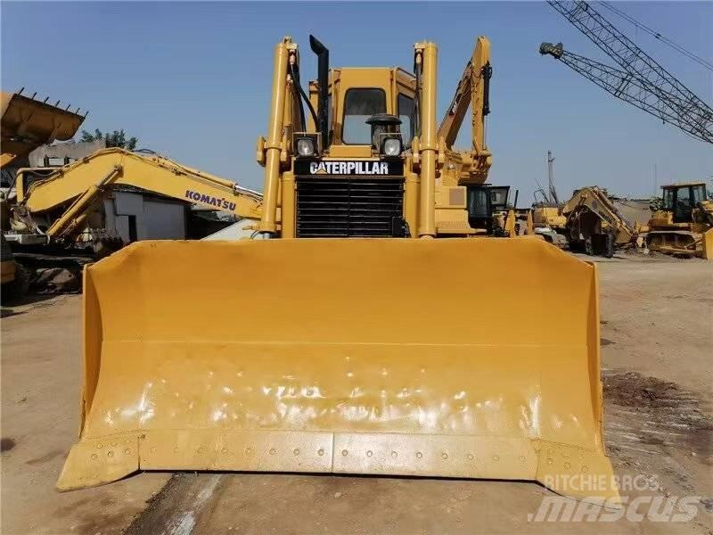CAT D 7 H Pásové dozery