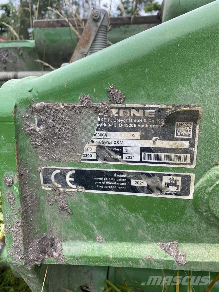 Amazone Cayros XS V Oboustranné pluhy