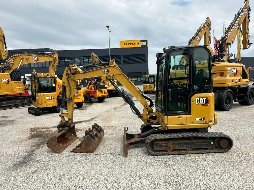 CAT 302.7 Mini rýpadla < 7t
