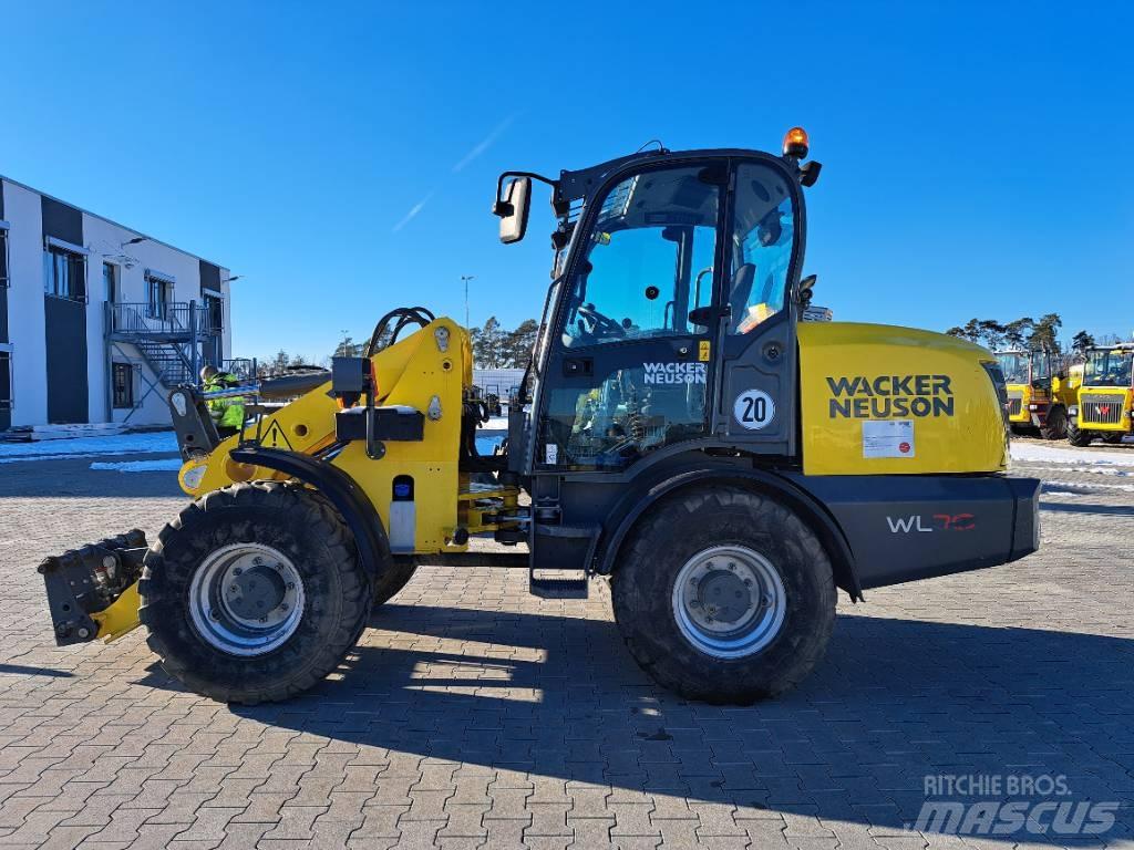 Wacker Neuson WL70 Kolové nakladače